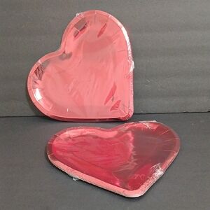 Valentines Heart-Shaped Red Shiny Party Plates 20 Pcs 9" X 10" NEW